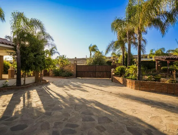 Surya Hotel hotel detail image 1