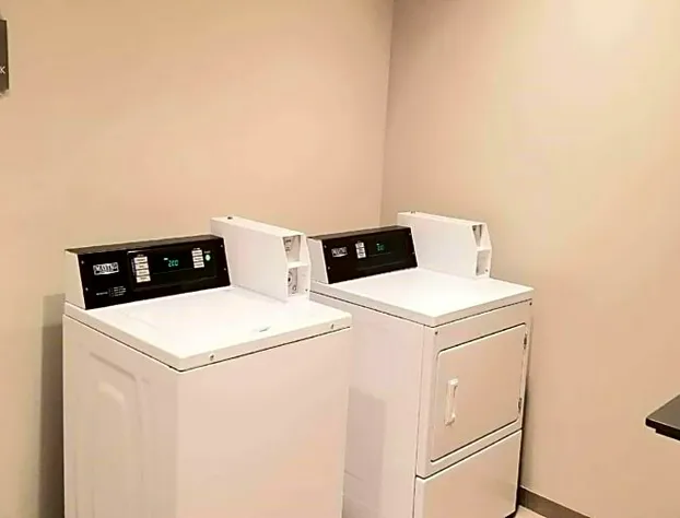 Best Western Plus Parkside Inn & Suites hotel detail image 4