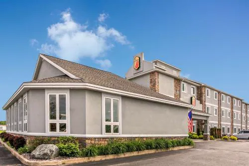 Super 8 Sault Ste. Marie hotel detail image 1