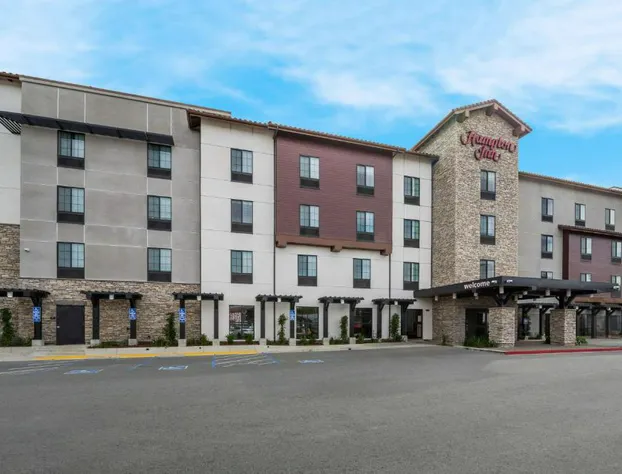 Hampton Inn Concord hotel detail image 1