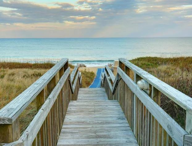 Outer Banks Beach Club hotel detail image 3