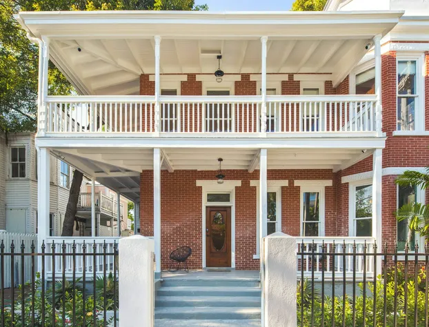 Grand Maloney Hotel hotel detail image 2