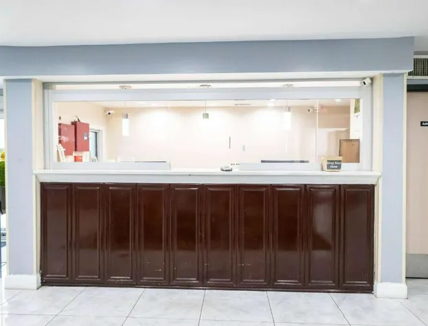 Days Inn By Wyndham College Park Atlanta Airport South hotel detail image 1