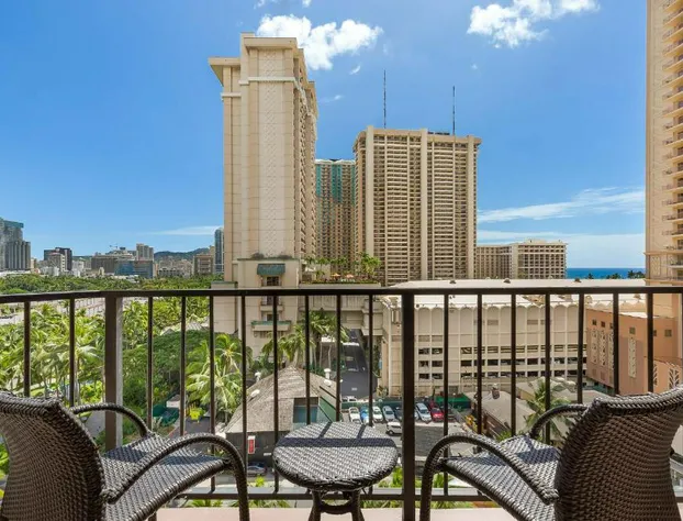 Castle at Palms at Waikīkī hotel detail image 4