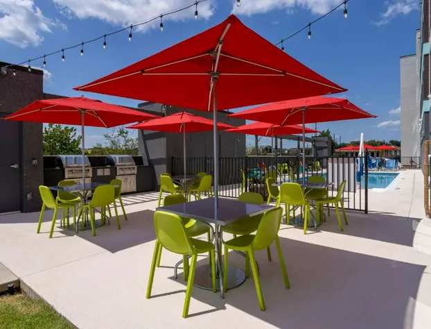 Tru By Hilton Pensacola Airport Medical Center hotel detail image 2