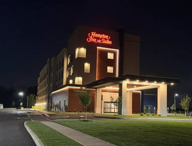 Hampton Inn & Suites Somerset hotel detail image 1