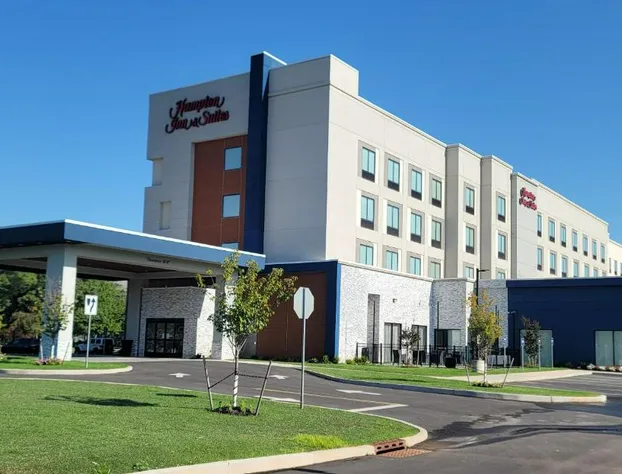 Hampton Inn & Suites Somerset hotel detail image 2