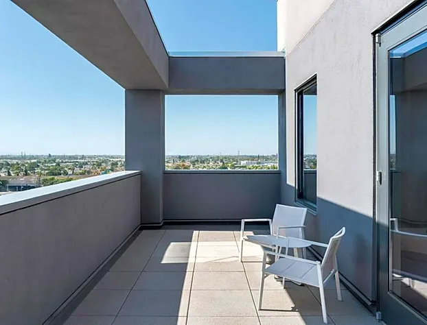 Hilton Buena Park Anaheim hotel detail image 4