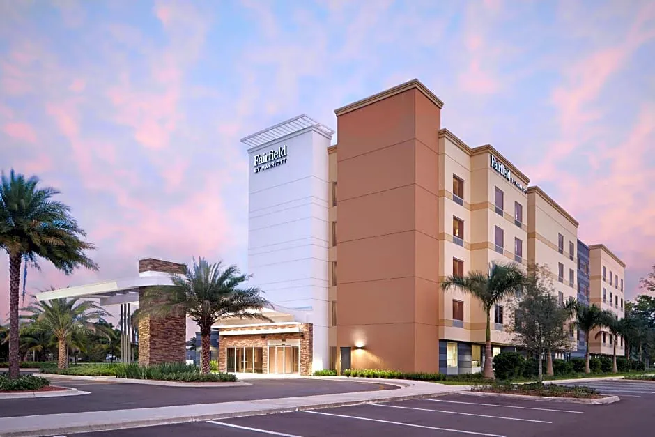 Fairfield Inn & Suites by Marriott Fort Lauderdale Northwest hotel hero