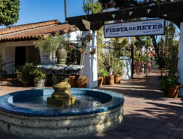 Old Town hotel detail image 1