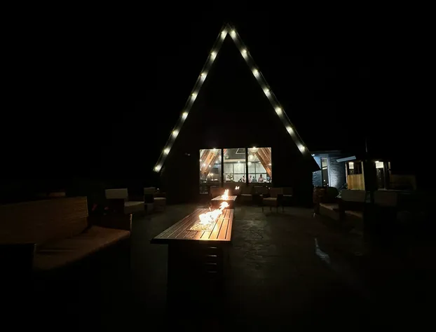 The Birch Ridge: Owner's Suite #5 - Queen/sofa Bed Suite In Killington. Hot Tub. Renovated. 1 Bedroom Home hotel detail image 1