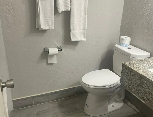 Days Inn by Wyndham Salisbury, NC hotel detail image 4