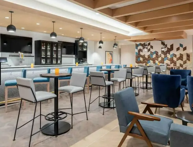 Hyatt House Sacramento Airport - Natomas hotel detail image 4