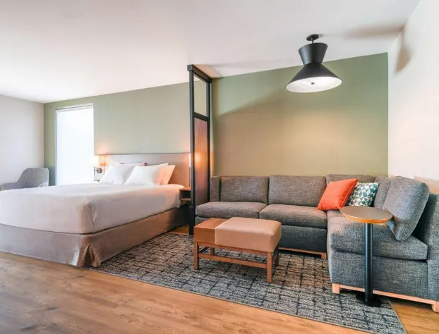 Hyatt Place Sacramento International Airport hotel detail image 4