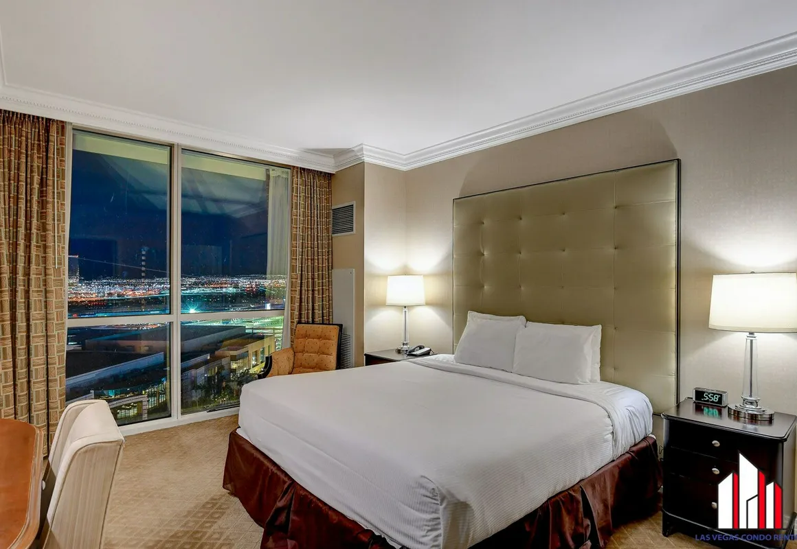 Las Vegas Condo Rentals hotel hero