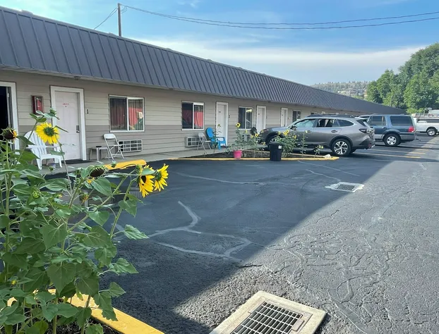 Budget 8 Motel John Day hotel detail image 3