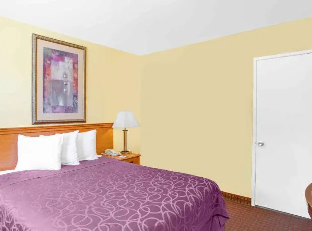 Baymont by Wyndham Coalinga hotel detail image 4