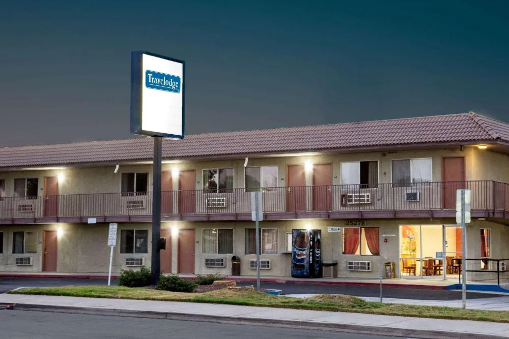 Baymont by Wyndham Coalinga hotel hero