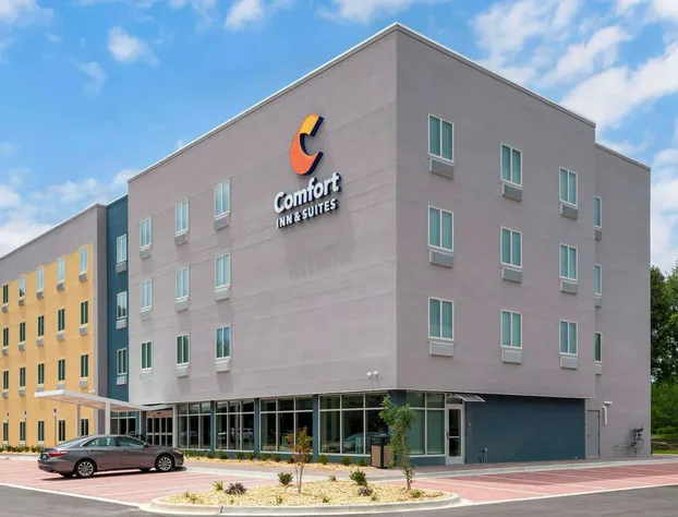 Comfort Inn & Suites Destin near Henderson Beach hotel detail image 1