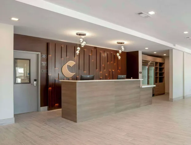 Comfort Inn & Suites Destin near Henderson Beach hotel detail image 4