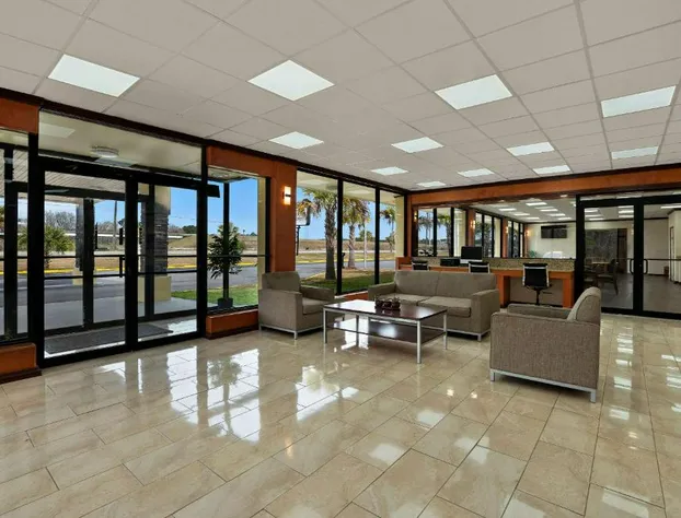 Quality Inn Yemassee - Point South I-95 hotel detail image 3