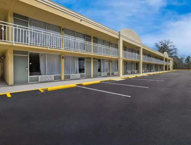 Quality Inn Yemassee - Point South I-95 hotel detail image 2