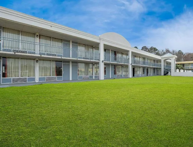 Quality Inn Yemassee - Point South I-95 hotel detail image 4