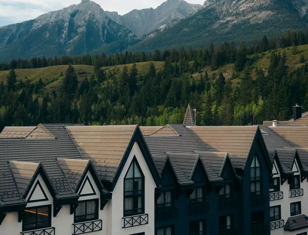 Mtn House By Basecamp hotel detail image 4