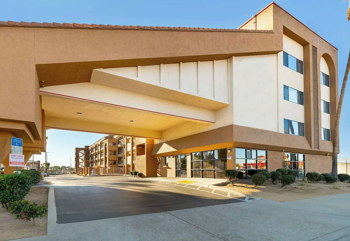 Days Inn by Wyndham Chula Vista/San Diego hotel hero
