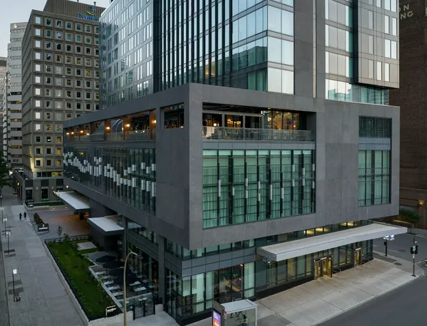 The Honeyrose Hotel, Montreal, A Tribute Portfolio Hotel hotel detail image 2