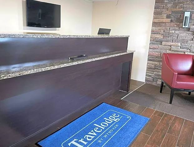 Travelodge by Wyndham Holland/Toledo hotel detail image 2