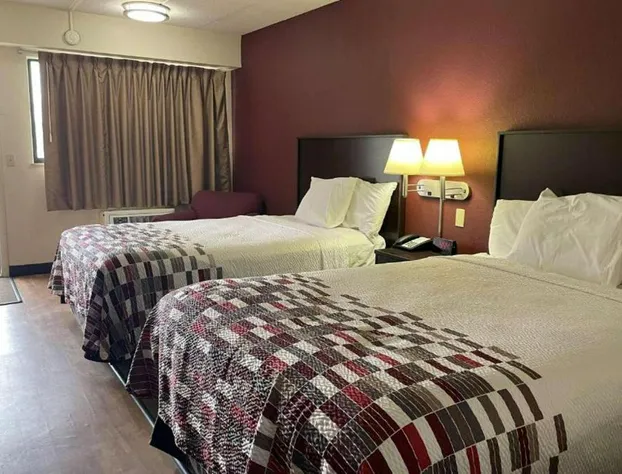 Travelodge by Wyndham Holland/Toledo hotel detail image 4