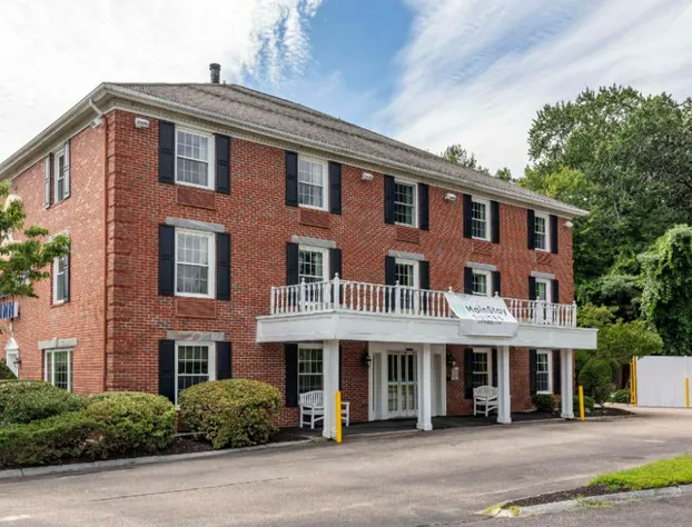 MainStay Suites Foxboro - Mansfield hotel detail image 2