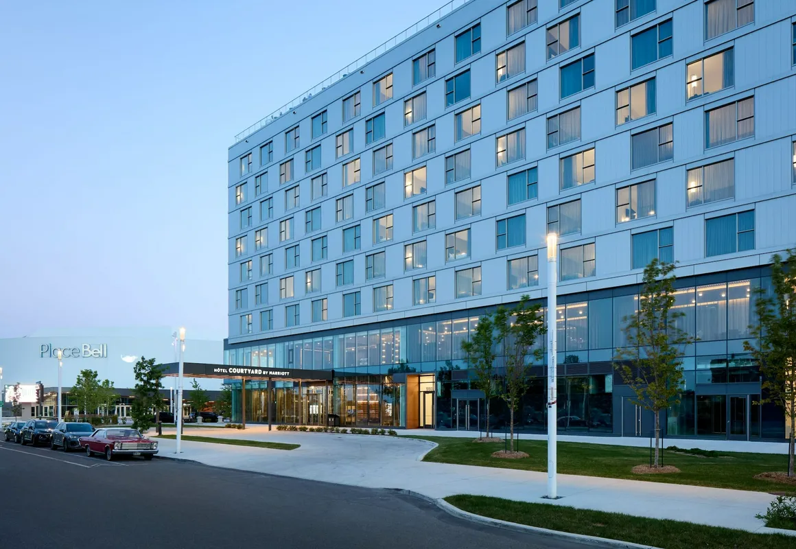 Courtyard By Marriott Montreal Laval hotel hero
