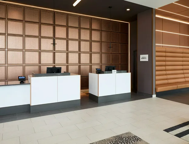 Courtyard By Marriott Montreal Laval hotel detail image 3