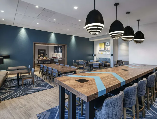 Hampton Inn Boston Woburn hotel detail image 3