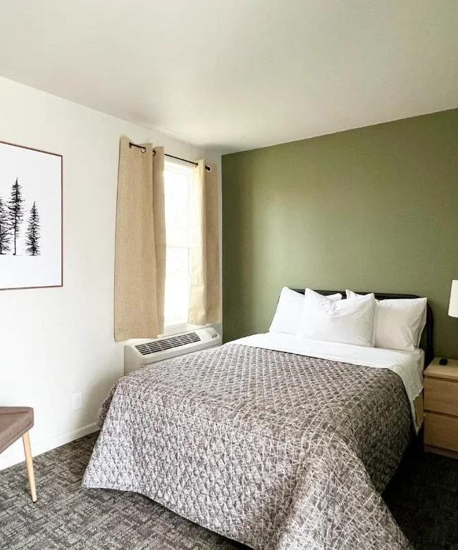 The Trail Inn - Melita, Manitoba - HWY 83/ HWY 3 hotel hero