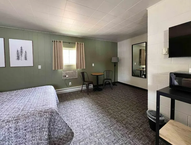 The Trail Inn - Melita, Manitoba - HWY 83/ HWY 3 hotel detail image 4