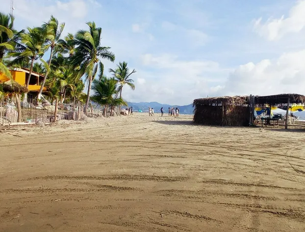Iguana Loca - Apartments & Bungalows hotel detail image 4