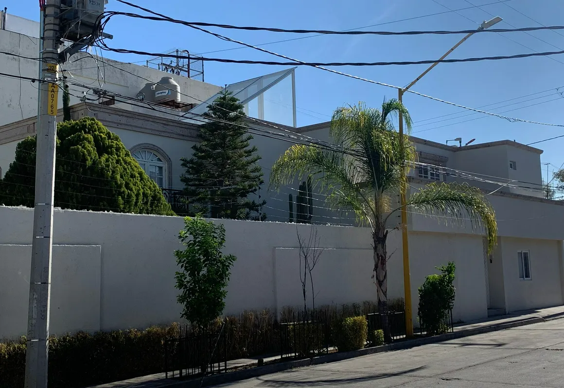 La Grande Maison hotel hero