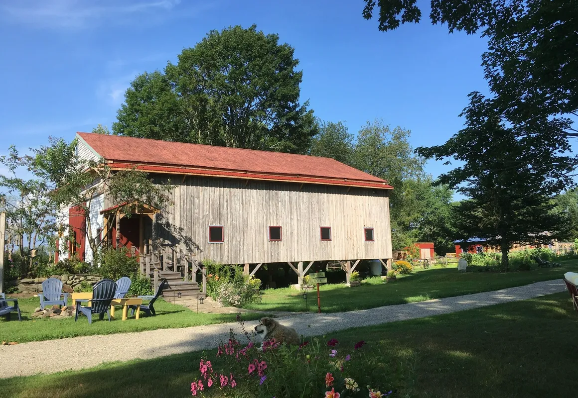 Blue Heron Farm And Retreat hotel hero