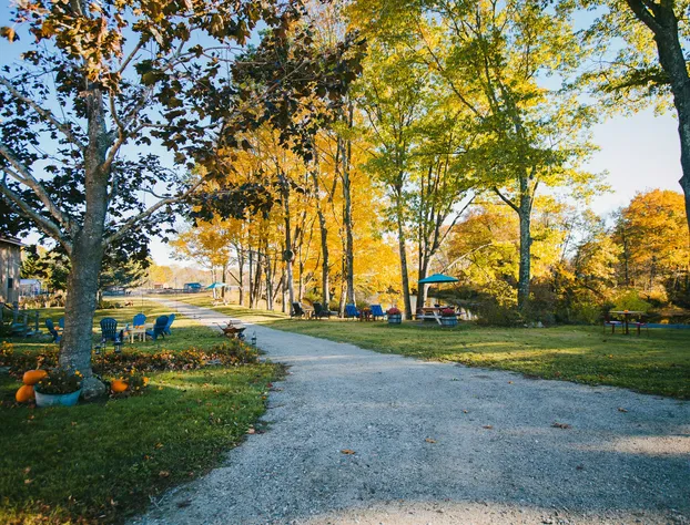 Blue Heron Farm And Retreat hotel detail image 3