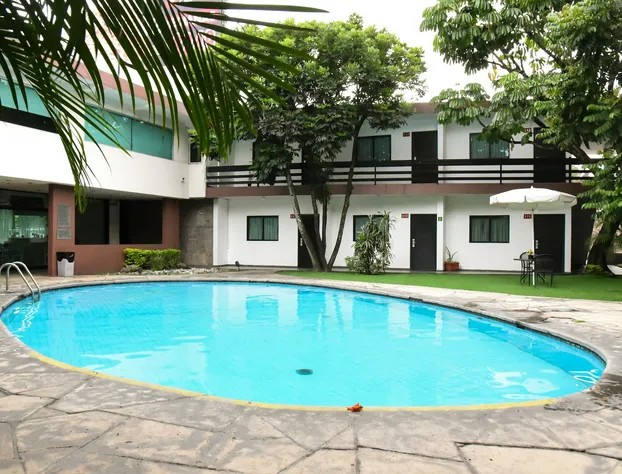 Hotel Expo Plaza Business and Family Guadalajara hotel detail image 1