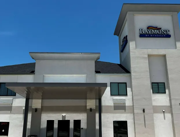 Baymont by Wyndham Freeport Texas hotel detail image 1