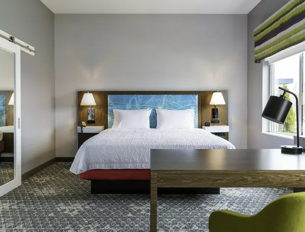 Hampton Inn Fort Myers Downtown hotel detail image 3