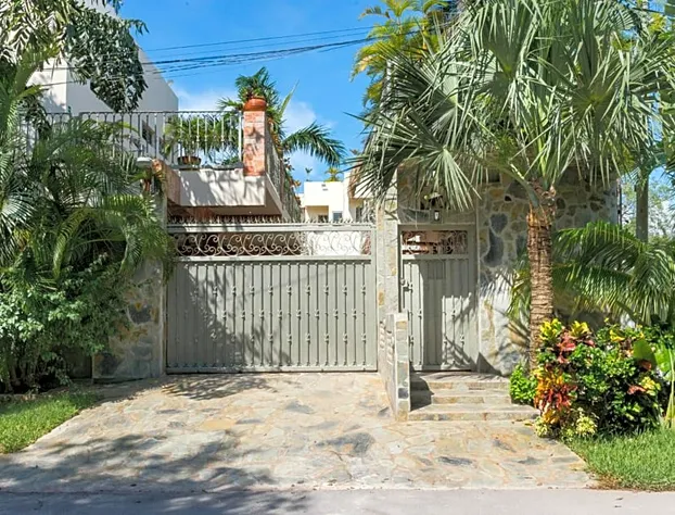 Álamos Inn Hotel con Jacuzzi y Piscina hotel detail image 2