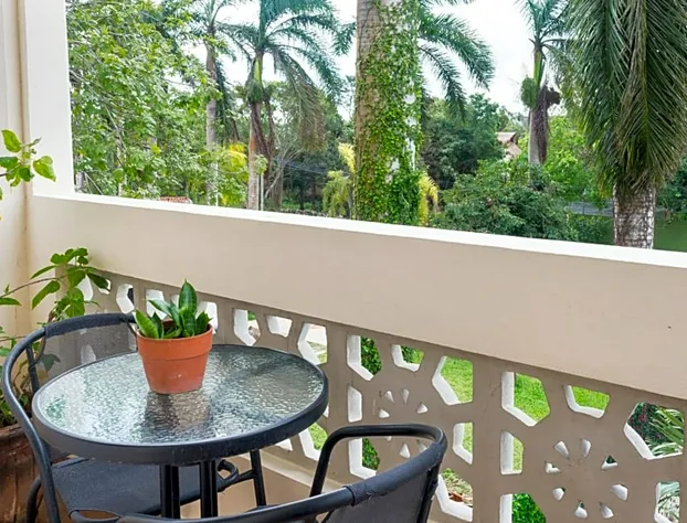 Álamos Inn Hotel con Jacuzzi y Piscina hotel detail image 4