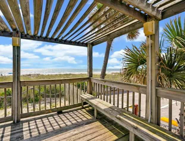 Admiral's Quarter hotel detail image 1