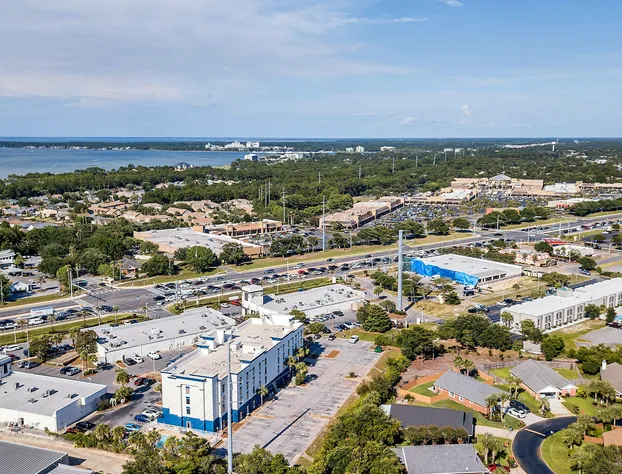 Evoke Destin Hotel hotel detail image 2