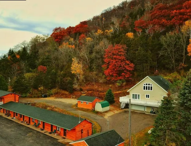 Scenic Valley Motel hotel detail image 1